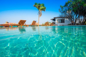 Гостиница Warere Beach  Нангви
